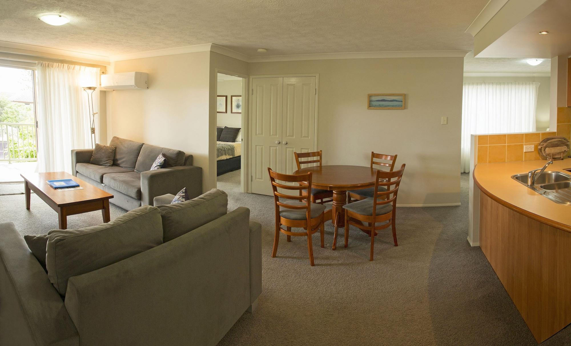 Bila Vista Kirra Beachside Apartments โกลด์โคสต์ ภายนอก รูปภาพ