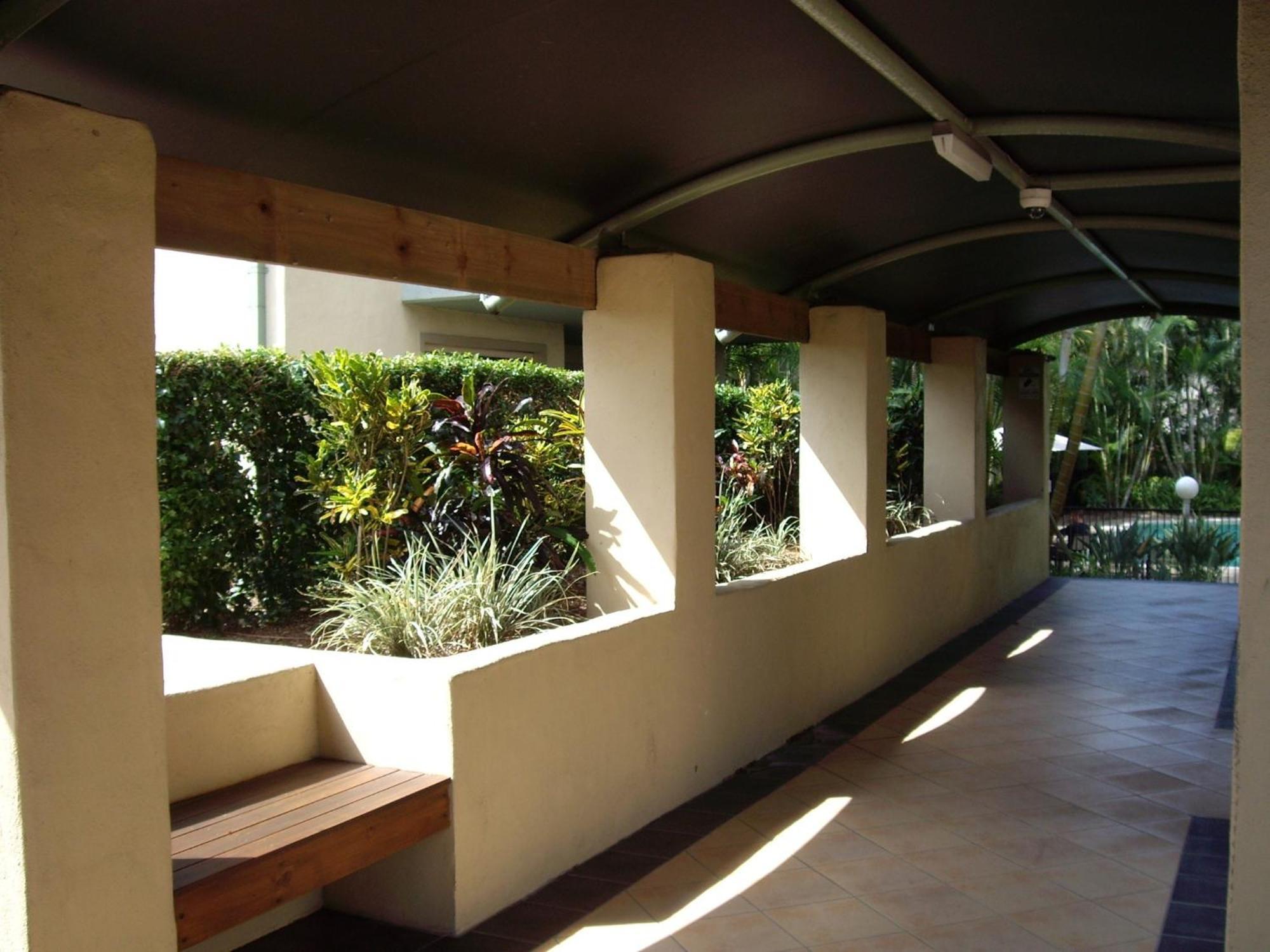 Bila Vista Kirra Beachside Apartments โกลด์โคสต์ ภายนอก รูปภาพ