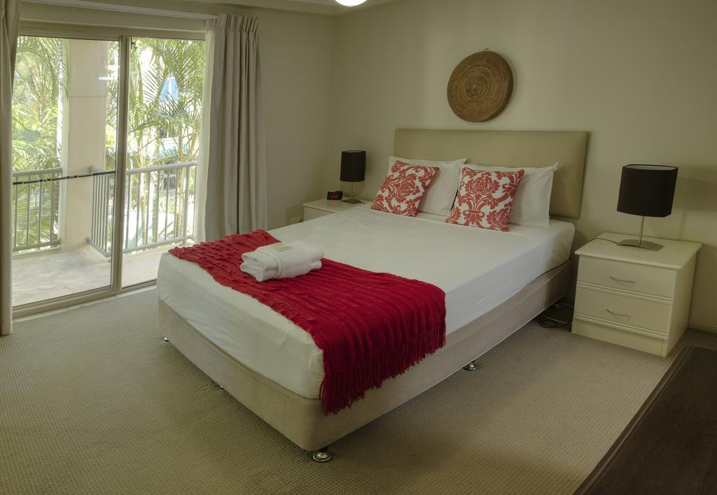 Bila Vista Kirra Beachside Apartments โกลด์โคสต์ ภายนอก รูปภาพ