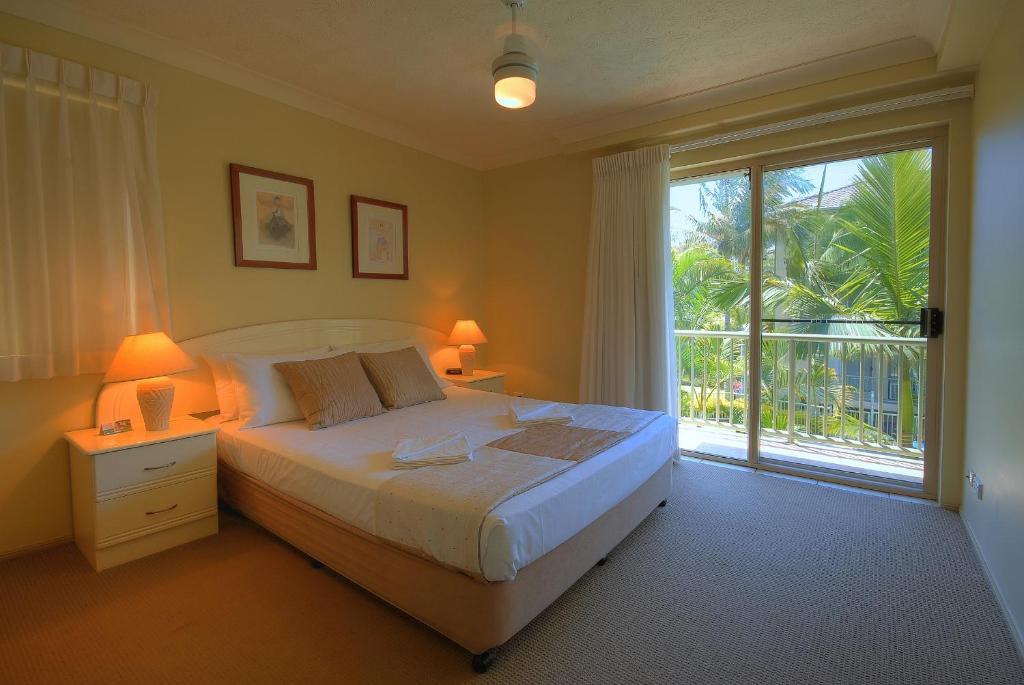 Bila Vista Kirra Beachside Apartments โกลด์โคสต์ ภายนอก รูปภาพ