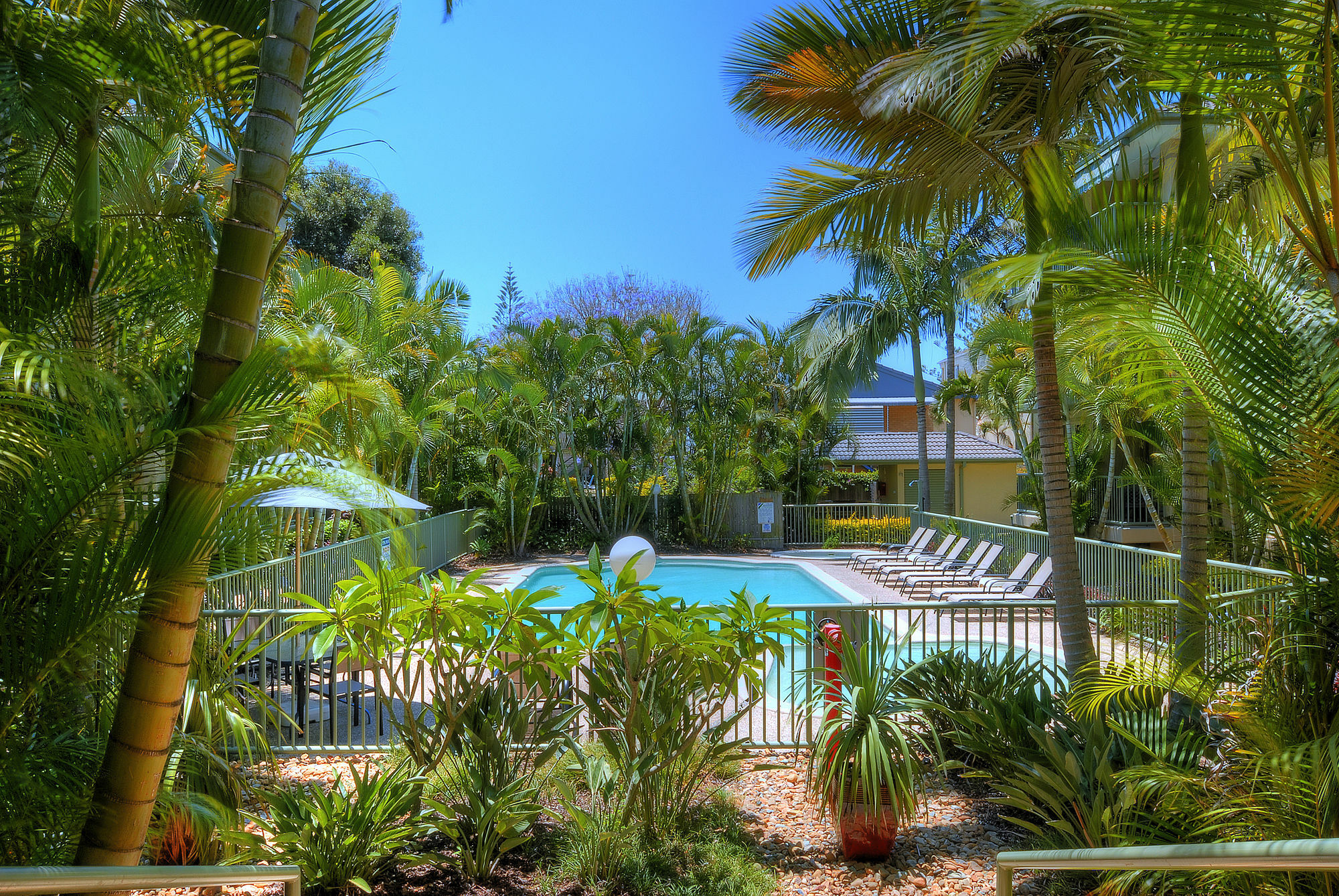 Bila Vista Kirra Beachside Apartments โกลด์โคสต์ ภายนอก รูปภาพ